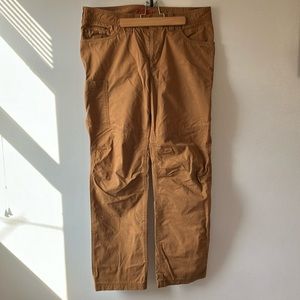 Men’s L. L. Bean Tan Riverton Pants Size 35X32